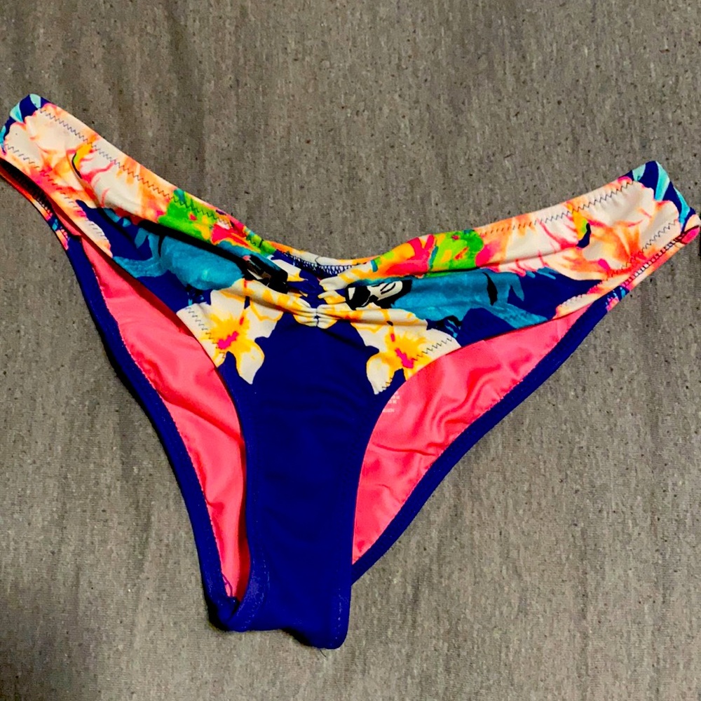 Bikini bottom